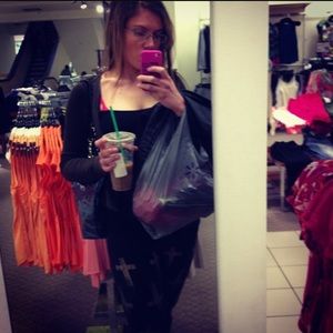 BOOKMARK MY PAGEE🛍👡💞🦋🦄